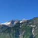 Am Weg zur Schlössle Alpe mit Blick hinüber ins Lechquellengebirge.