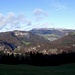 Blick über Balsthal, Sankt Wolfgang und die (nächste) Klus nach Mümliswil - und zum leicht "überzuckerten" Vogelberg