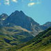 Die Valluga (2.809m) und die Pazüelspitze (2.770m)