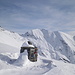 Il monumento a Gianni Goltz, alpinista di Avegno, morto sull'Everest nel 2008