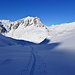 Die totale Einsamkeit während auf der anderen Seite des Piz Minschun das Skigebiet Motta Naluns rekordverdächtige Besucherzahlen verzeichnet...