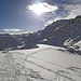 Im Süden das Skigebiet Pizol