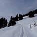 während des Abstiegs dringt endlich einmal die Sonne leicht durch ...