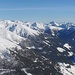 Blick aufs Villgratental, rechts hinten die Lienzer Dolomiten (46-49)