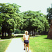 La pista ciclabile che corre sotto le mura di Ferrara.