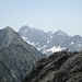 Giganti del Masino-Bregaglia con due alpinisti in arrivo dalla via normale della Val Codera