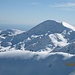 Due escursionisti in cresta provenienti dalll'Alpe di Mera