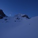 Blick in Aufstiegsrichtung: Chilchli mit Mond