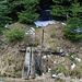 Abgebaute Brücke mit Querungshilfe