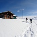 Diese Hütte lädt zur Rast an der Sonne ein