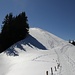 Montée au Gummen (1613m), point culminant de la randonnée