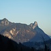 Während des Anstiegs zeigt sich der kühne Kofel recht schön. Das Matterhorn von Oberammergau, wie der Kenner weiß...