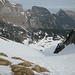 Blick von der Saxerlücke zur Bollenwees. Den Anstieg zum Bogartenmannli per Ski ist auch nicht mehr möglich.