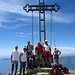 il gruppo riunitosi,alla croce di vetta: monte Legnone m.2609