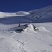 Binntalhütte unter Schnee