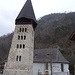 ein imposantes Ensemble - der allein stehende Kirchturm und die Kirche in Meiringen