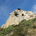 Im Aufstieg zum Mont Bastide - Umgeben von Fels und viel Grün.