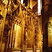 L'esterno del coro della cattedrale di Sainte Cecile dove si trovano diverse statue in stile gotico..