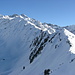 Blick vom Walder Gipfelkreuz zum P. 2330
