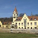 Schloss Seeheim zwischen dem Strandbad Hörnle und der Bodensee-Therme gelegen