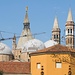 Blick vom Orto Botanico auf die Kuppeln von Sant'Antonio.<br />Die beiden Türmchen würden einem Westwerk entsprechen, sind aber vermutlich einem venetianisch-byzantinischer Einfluss entsprungen