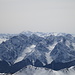 Blick nach Süden: Über den wilden und einsamen Gipfeln der "Engadiner Dolomiten" erhebt sich die mächtige Eiskuppe von "König Ortler"
