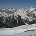 Blick vom Gampberg in die westlichsten Lechtaler Alpen (re) und ins Lechquellengebirge
