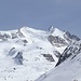 Ein Blick zurück zur Dufourspitze und Monte Rosa Hütte, die sich wunderbar in die Gegend integrieren lässt.
