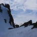 Piz Starlex: Nach dem Gipfelbesuch ging's wieder durchs steile Couloir hinab zum Schneeschudepot.