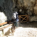 panchina ed ingresso grotta della val Porta