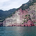 Die roten Felsen an der Küste zwischen Porto Venere und Riomaggiore