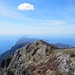 Auf dem Monte Sant'Angelo, hinten Capri und Ischia