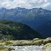 auf dem Hartdegenweg, am Horizont die Durreckgruppe