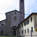 La vecchia chiesa parrocchiale di San Pietro a Lonate Ceppino, di origini antiche ma ampiamente rimaneggiata nel XVII secolo. Oggi è praticamente abbandonata.