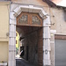Un altro bel portale di Lonate Ceppino.