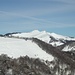 L'<b>Alpe Loasa (960 m)</b> e il <b>Monte Generoso (1701 m)</b>.