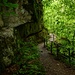 Gallerien erschliessen die Schlucht. 