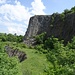 Eindrückliche Sicht auf die Basaltfelsen des Heyges tü