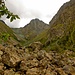 am Ende der Steinsturz-Traverse ist der Blick frei in das verwunschene Kurgak Tal<br /><br /><br />