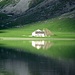Morgenstimmung am Seealpsee I - Alphütte am See