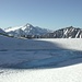 Sullo sfondo svetta il bellissimo Basodino, seconda cima ticinese (3272 m).