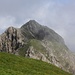 Blick zurück beim Aufstieg zum P.2073m auf die Schafnase (2011m).