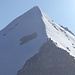 Abstieg vom Hochfeiler: Rückblick zum Gipfelgrat