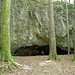 Der Höhleneingang.