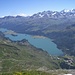 Wunderschöner Ausblick vom Gipfel des Piz Lunghin über die Oberengadiner Seenplatte. Rechts die Bernina-Gruppe. Che bellezza!