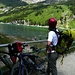 Dépot des vélos au barrage de Plan d'Amont