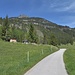 Start in Vorderhornbach mit Blick auf die Grubachspitze