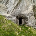 caratteristica grotta con fonte perenne poco sotto la Forcella di Porta...