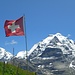 Schweiz pur ... oder: Mönch behütet Jungfrau und das unter Schweizer Flagge!