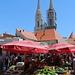 Zagreb: Dolac, der Marktplatz im Zentrum der Stadt. Er liegt direkt oberhalb des Trg Josipa Jelačića